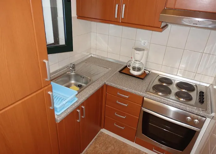Marin Peros Apartamento *